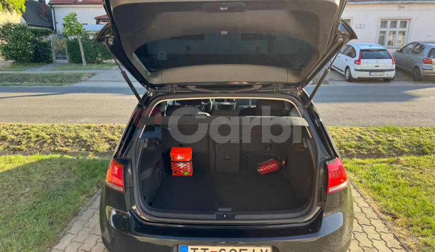 Volkswagen Golf 1.6 TDi 66kW MT/5