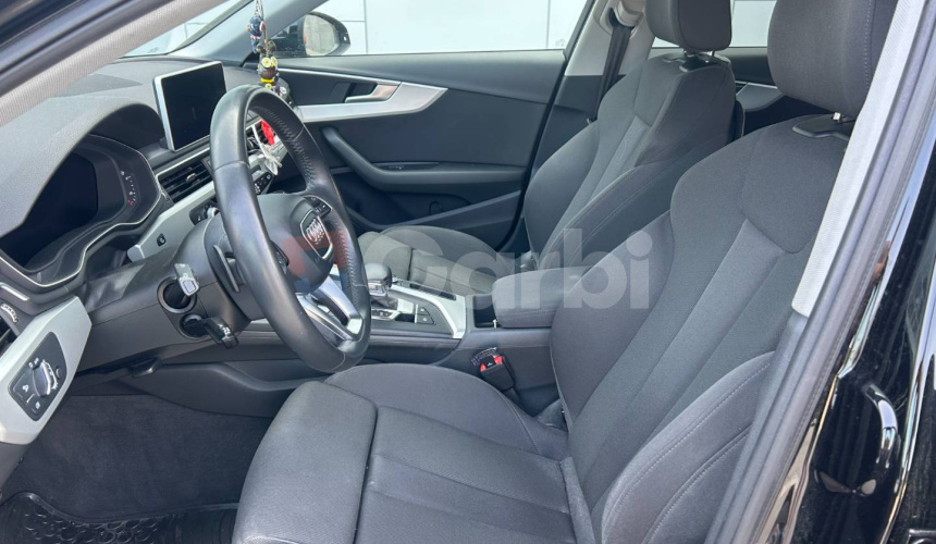 Audi A4 Avant ALLROAD QUATTRO 218k S tronic Basis 160 KW A7 5d. (2015-2019)