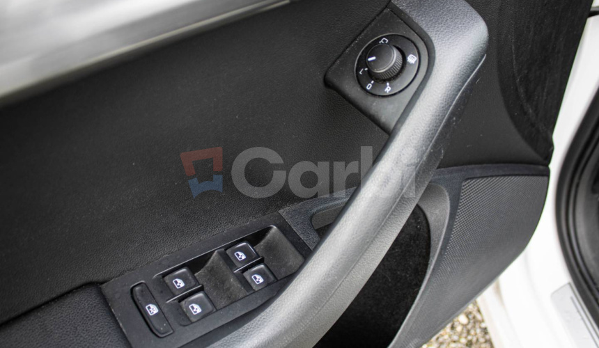Škoda Octavia Combi 2.0 TDI Ambition DSG