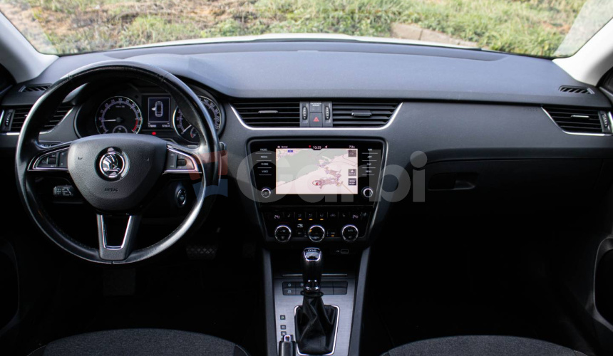 Škoda Octavia Combi 2.0 TDI Ambition DSG