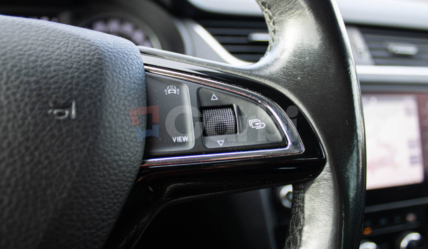 Škoda Octavia Combi 2.0 TDI Ambition DSG