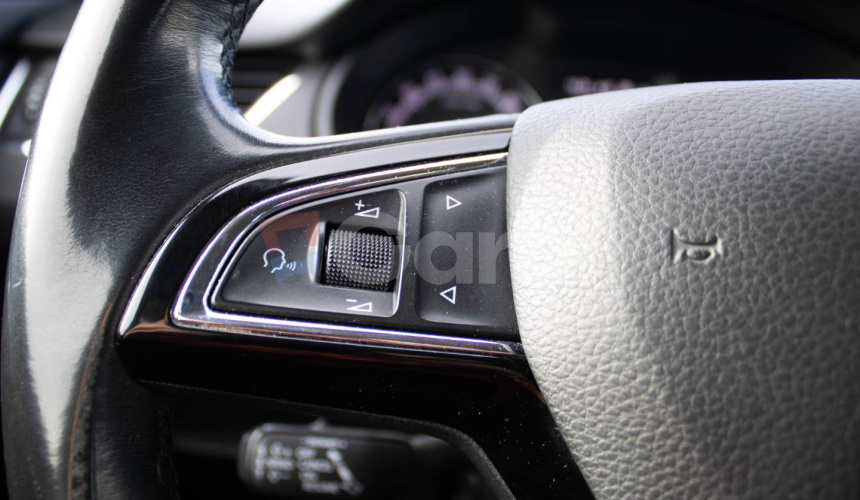 Škoda Octavia Combi 2.0 TDI Ambition DSG