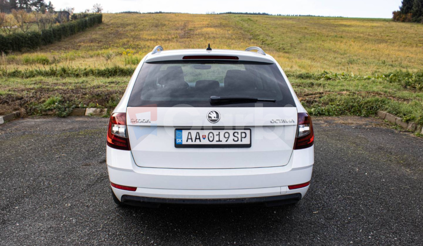 Škoda Octavia Combi 2.0 TDI Ambition DSG