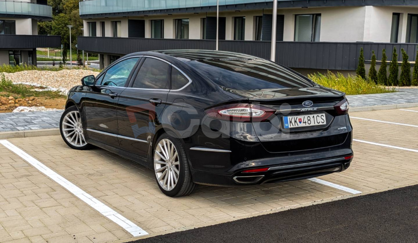 Ford Mondeo 2.0 Hybrid Vignale eCVT, 138kW, A/T