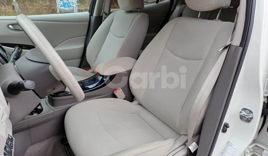 Nissan Leaf Acenta 24