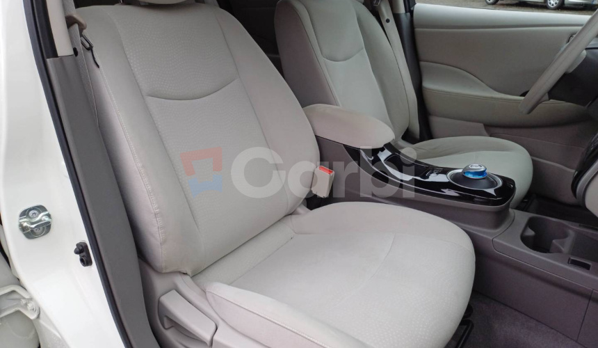 Nissan Leaf Acenta 24