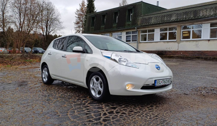 Nissan Leaf Acenta 24