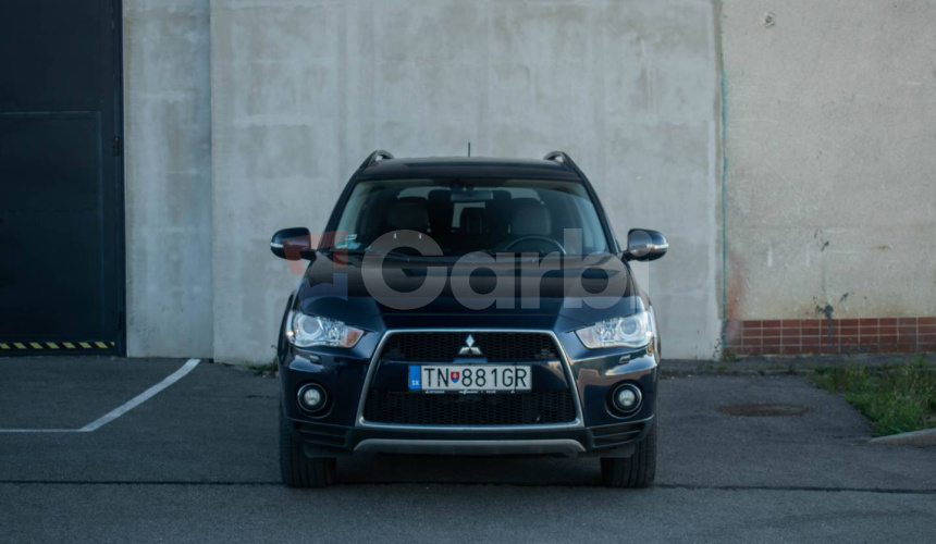 Mitsubishi Outlander 2.2 DI-D TC-SST Intense+