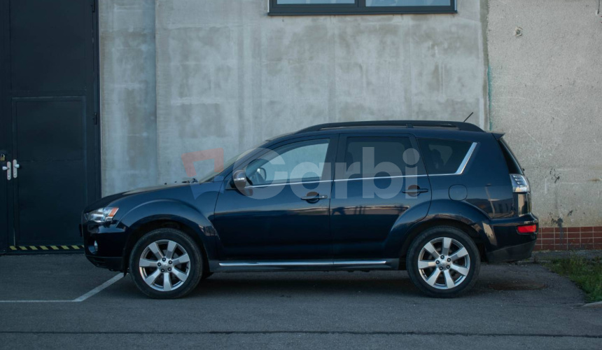 Mitsubishi Outlander 2.2 DI-D TC-SST Intense+