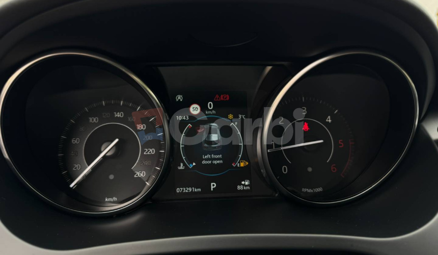 Jaguar E-Pace 2.0 I4 HSE AWD A/T