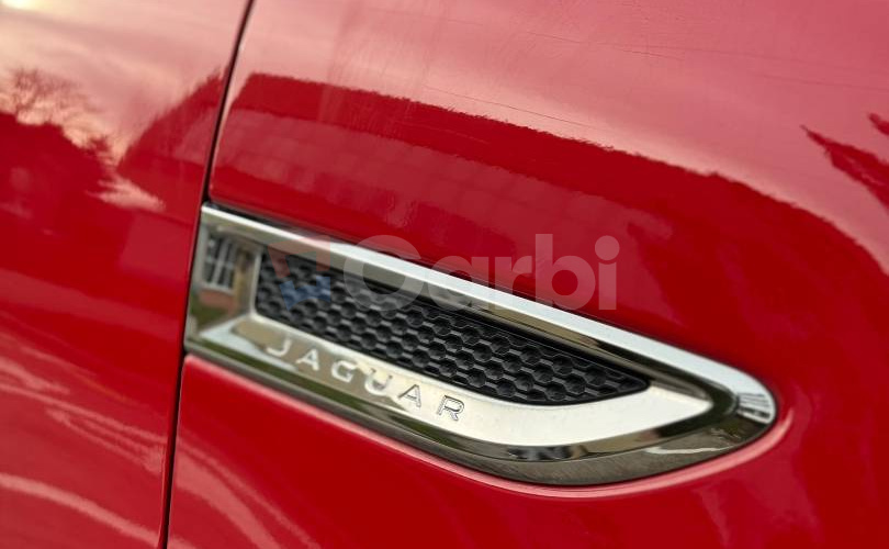 Jaguar E-Pace 2.0 I4 HSE AWD A/T
