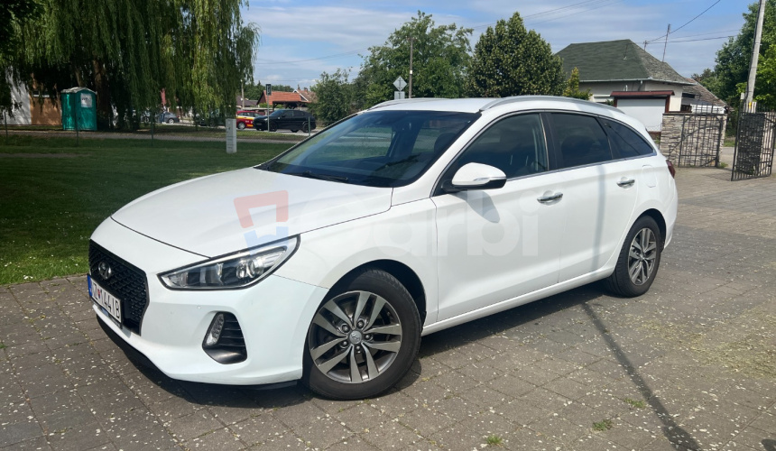 Hyundai i30 i 30