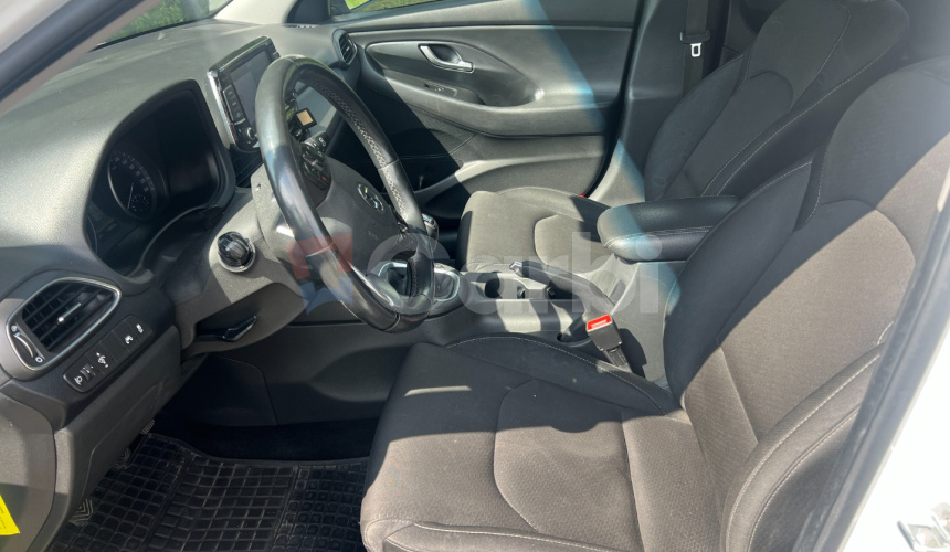 Hyundai i30 i 30