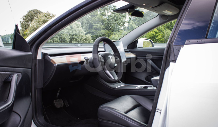 Tesla Model 3 Long Range Refresh 86% SOH, Matrix LED, Tepelko, odpočet DPH