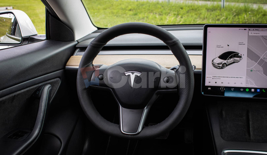 Tesla Model 3 Long Range Refresh 86% SOH, Matrix LED, Tepelko, odpočet DPH