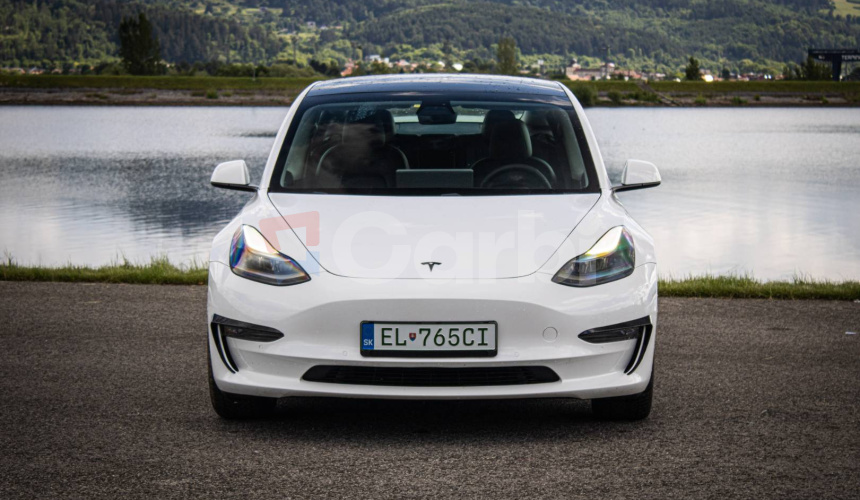 Tesla Model 3 Long Range Refresh 86% SOH, Matrix LED, Tepelko, odpočet DPH