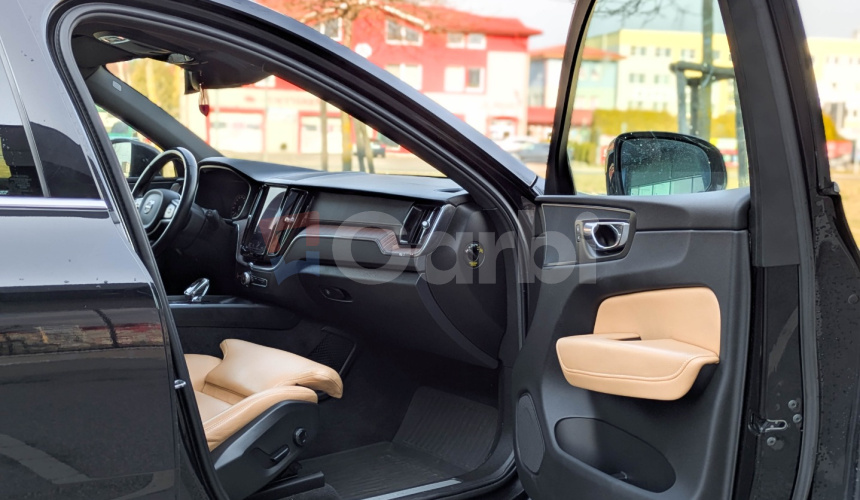 Volvo XC60 B4 Inscription AWD A/T