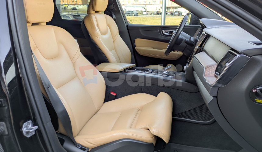 Volvo XC60 B4 Inscription AWD A/T