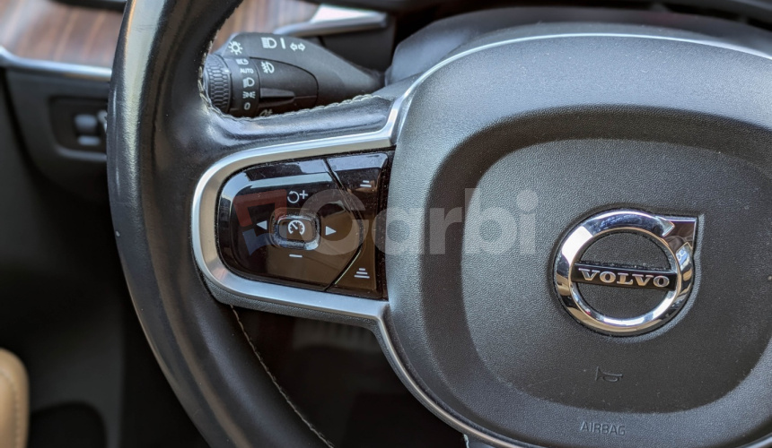 Volvo XC60 B4 Inscription AWD A/T