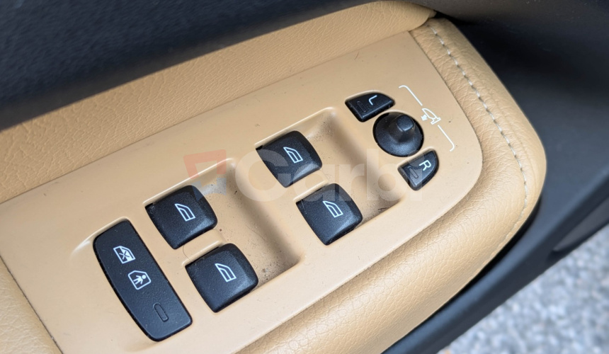 Volvo XC60 B4 Inscription AWD A/T