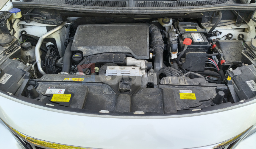 Peugeot 3008 1,2 AT8