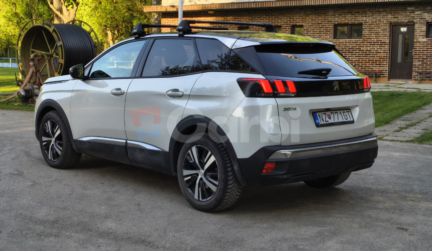 Peugeot 3008 1,2 AT8