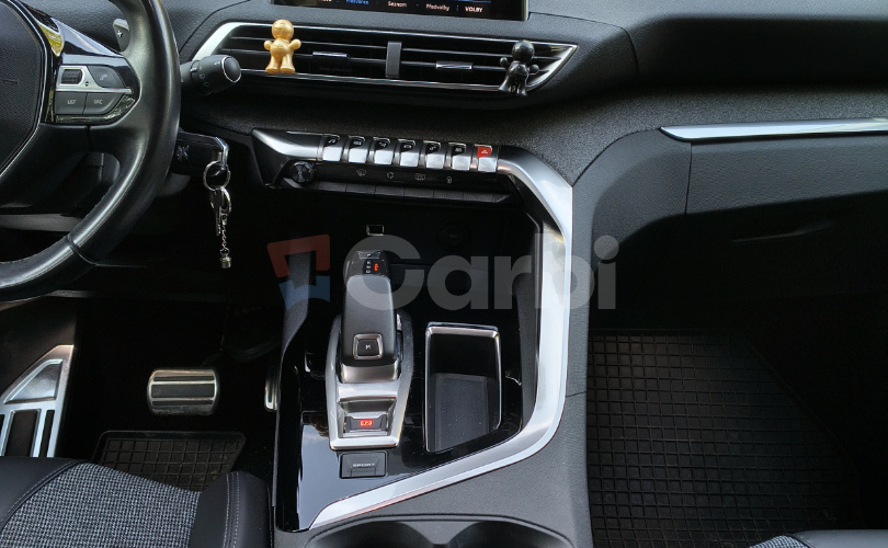 Peugeot 3008 1,2 AT8