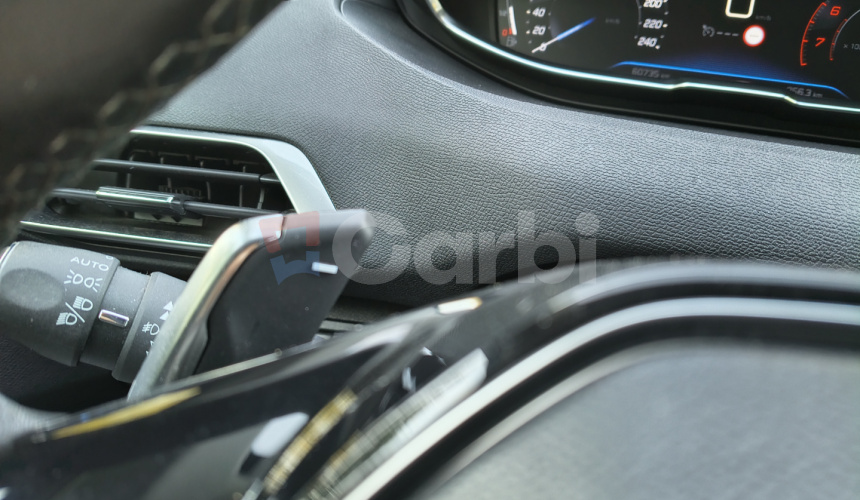 Peugeot 3008 1,2 AT8