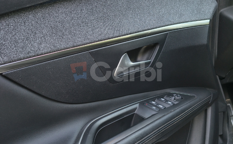 Peugeot 3008 1,2 AT8