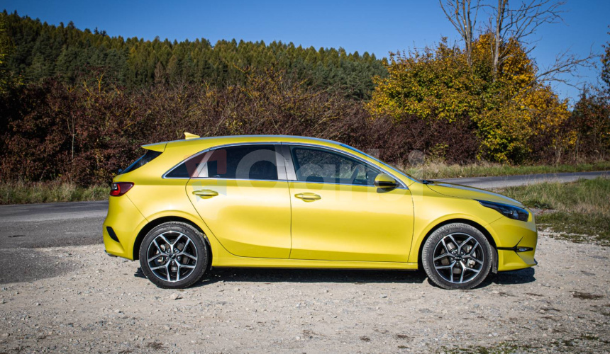 Kia Ceed Cee´d 1.5 T-GDi Gold, Automat, 1. Majiteľ, Slovenské, Nelakované, Keetec