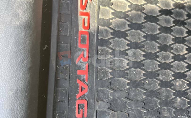 Kia Sportage 2.0 CRDi 4WD Platinum A/T