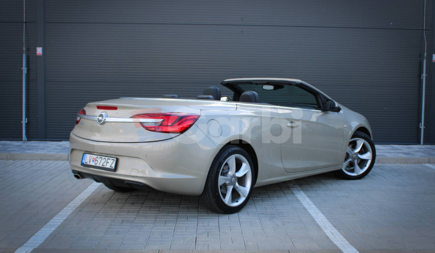 Opel Cascada 1.4 TURBO 140k StartStop Cosmo
