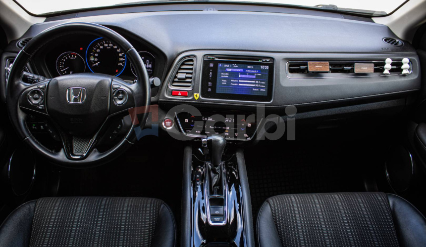 Honda HR-V 1.5 i-VTEC Executive CVT, 1. Majiteľ, Slovenské, Nelakované, V záruke