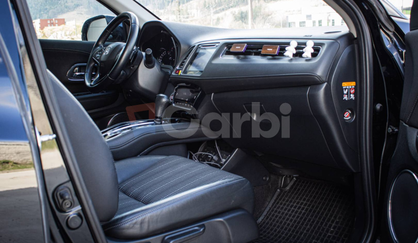 Honda HR-V 1.5 i-VTEC Executive CVT, 1. Majiteľ, Slovenské, Nelakované, V záruke