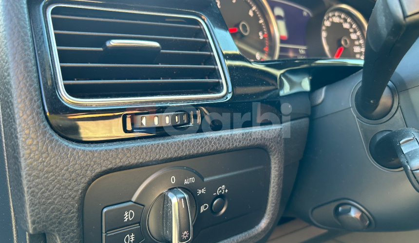 Volkswagen Touareg V6