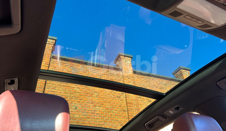 Volkswagen Touareg V6