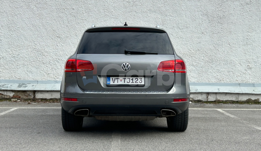 Volkswagen Touareg V6