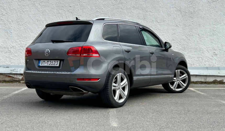 Volkswagen Touareg V6