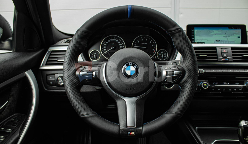 BMW Rad 3 Touring 330i xDrive M Sport A/T
