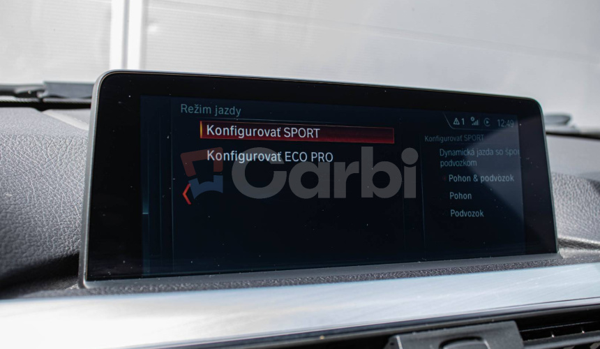 BMW Rad 3 Touring 330i xDrive M Sport A/T