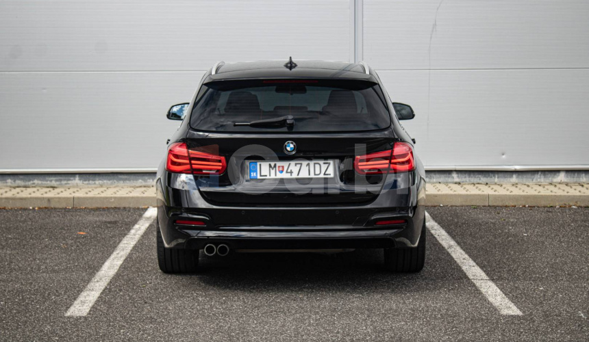 BMW Rad 3 Touring 330i xDrive M Sport A/T