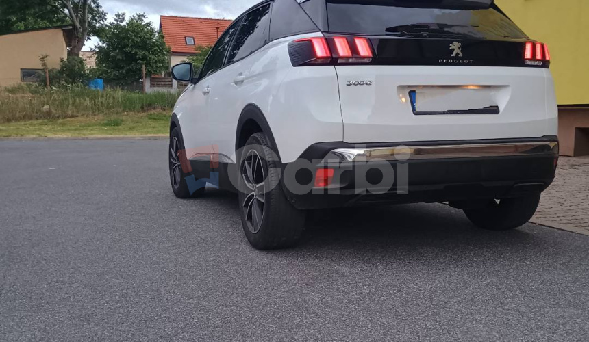 Peugeot 3008 1.6 BlueHDi 120 S&S Allure