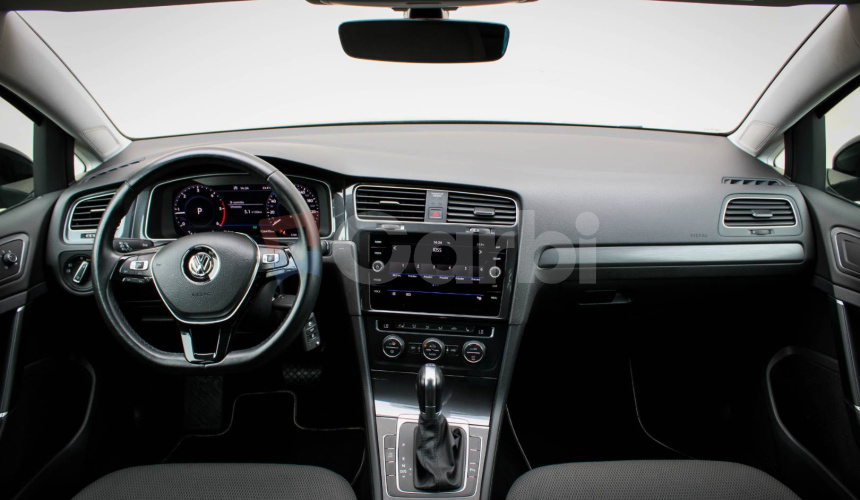 Volkswagen Golf Variant 1.6 TDI BMT Comfortline DSG Virtual Cockpit