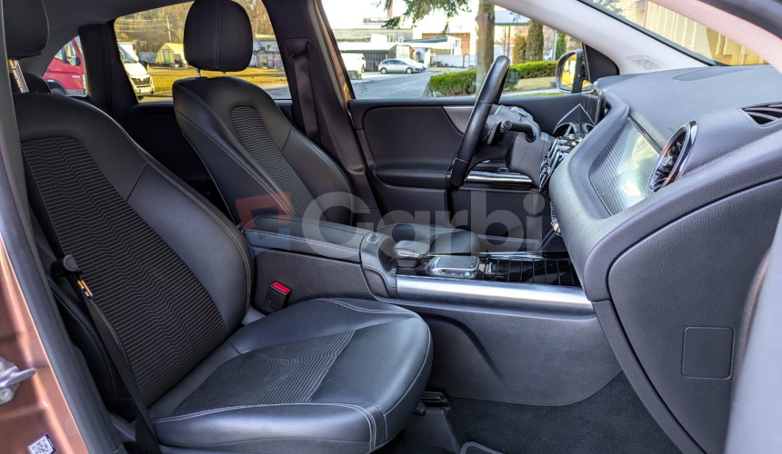 Mercedes-Benz B trieda 180 A/T, 100kW