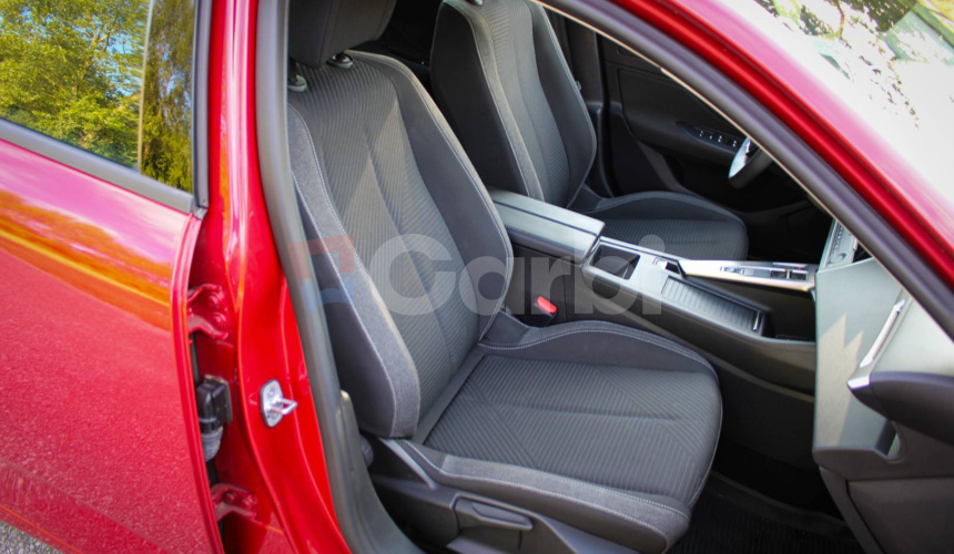 Peugeot 308 1.2 PureTech, 1 majiteľ, SK auto