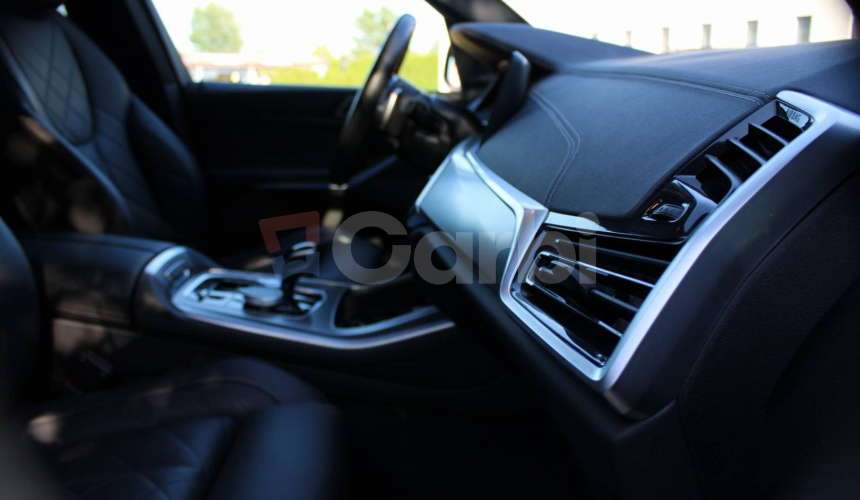BMW X5 xDRIVE 45e PHEV M-Packet