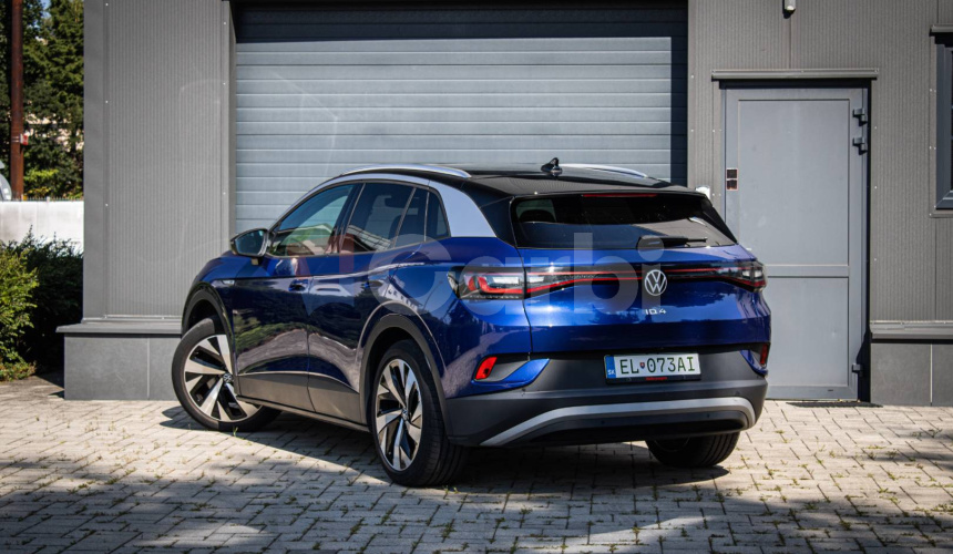 Volkswagen ID.4 Pro Performance 1st edition, super výbava, tepelné čerpadlo,nelakované, el ťažn