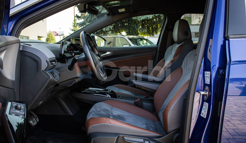 Volkswagen ID.4 Pro Performance 1st edition, super výbava, tepelné čerpadlo,nelakované, el ťažn