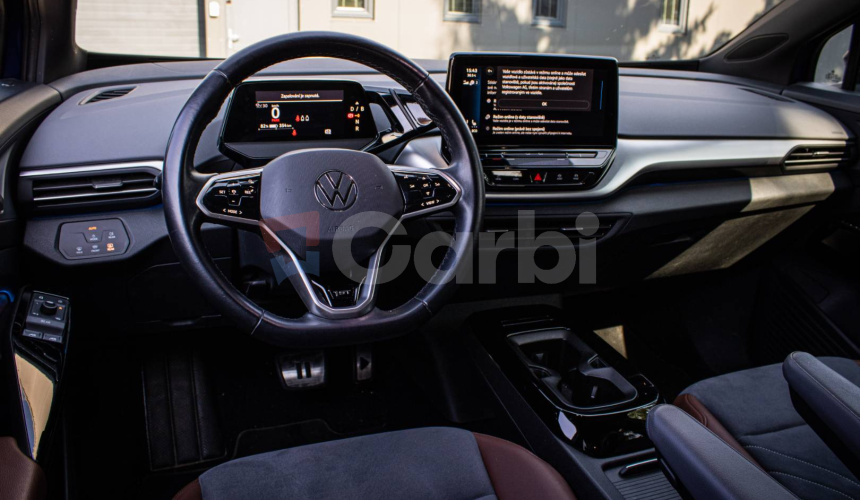 Volkswagen ID.4 Pro Performance 1st edition, super výbava, tepelné čerpadlo,nelakované, el ťažn
