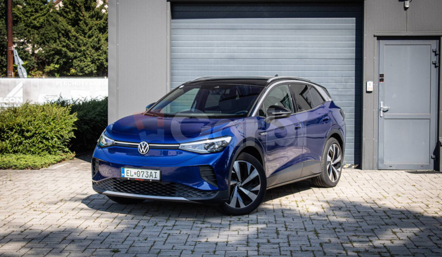 Volkswagen ID.4 Pro Performance 1st edition, super výbava, tepelné čerpadlo,nelakované, el ťažn